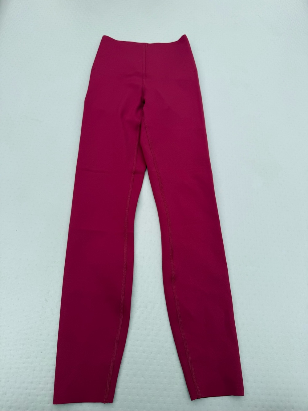 Lululemon pink raspberry Leggings size 0